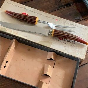 Vintage Warwick cutlery set of knives